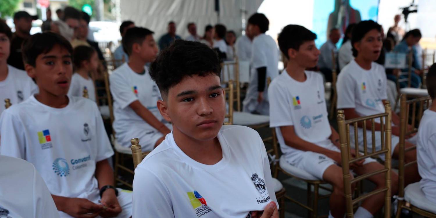 EN FOTOS: La Fundación Real Madrid inauguró una nueva Escuela Sociodeportiva en Itagüí