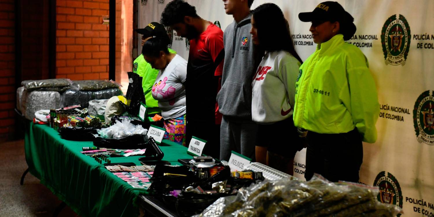 Los capturados y lo incautado. /FOTO: POLICÍA NACIONAL