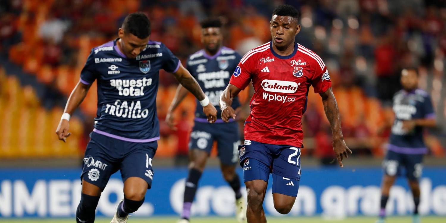 La fiesta fue roja: DIM se impuso ante U. César Vallejo en la Sudamericana