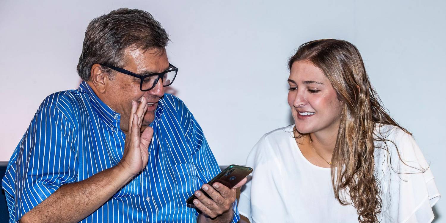 Asesoría y acompañamiento en herramientas tecnológicas es una de las líneas de servicio de Compi. / FOTO: JAIME PÉREZ.