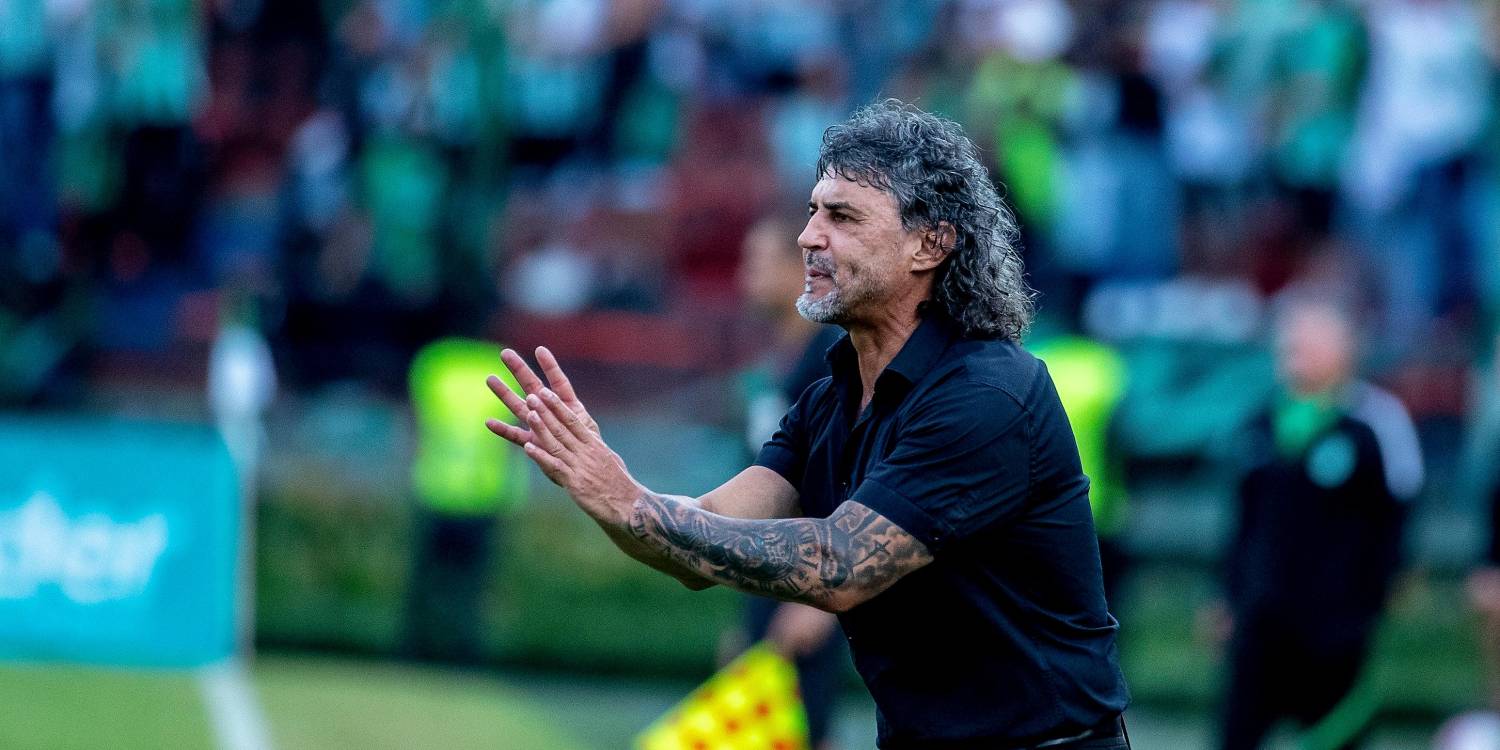 Leonel Álvarez. <b><span class=mln_small-caps_mln>/FOTO: JUAN ANTONIO SÁNCHEZ</span></b>