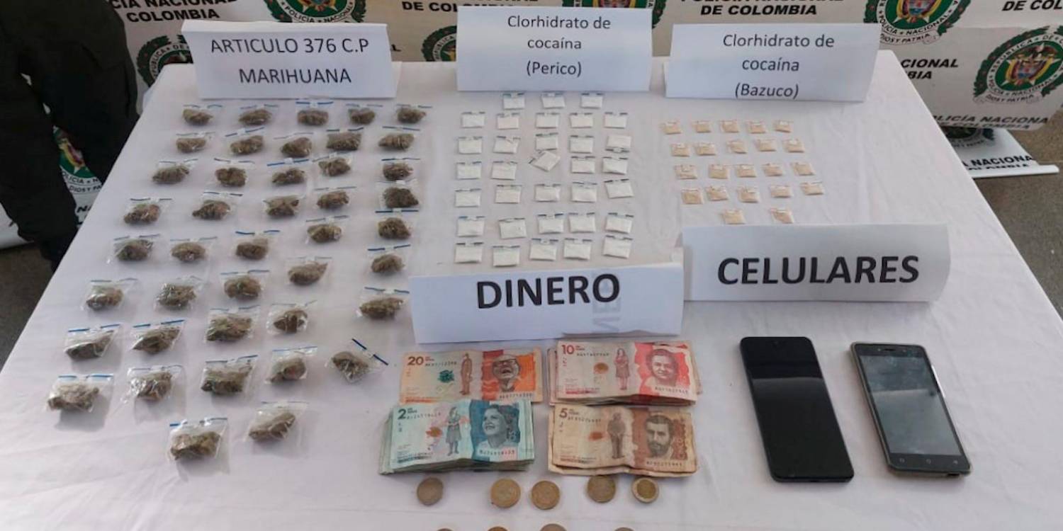 La droga, el dinero y los celulares incautados. /FOTO: CORTESÍA