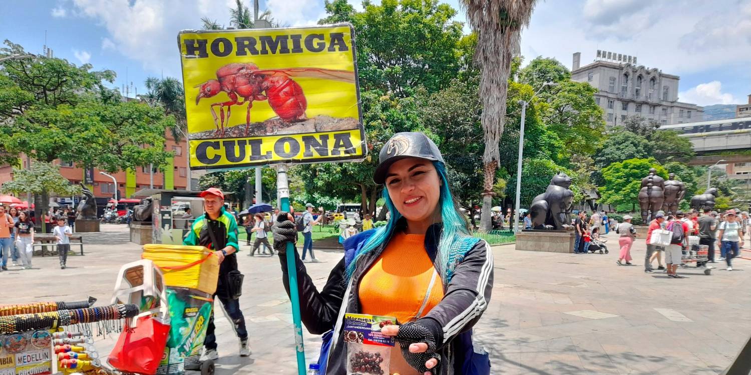 Nicole Salazar, vendedora de hormigas culonas.