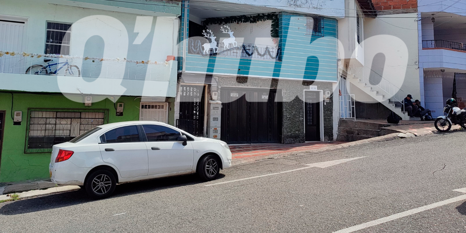 El garaje de la casa ubicado en el barrio Las Palmas fue el lugar en el que asesinaron a Alirio Valencia. / FOTO: ANDRÉS GARCÍA