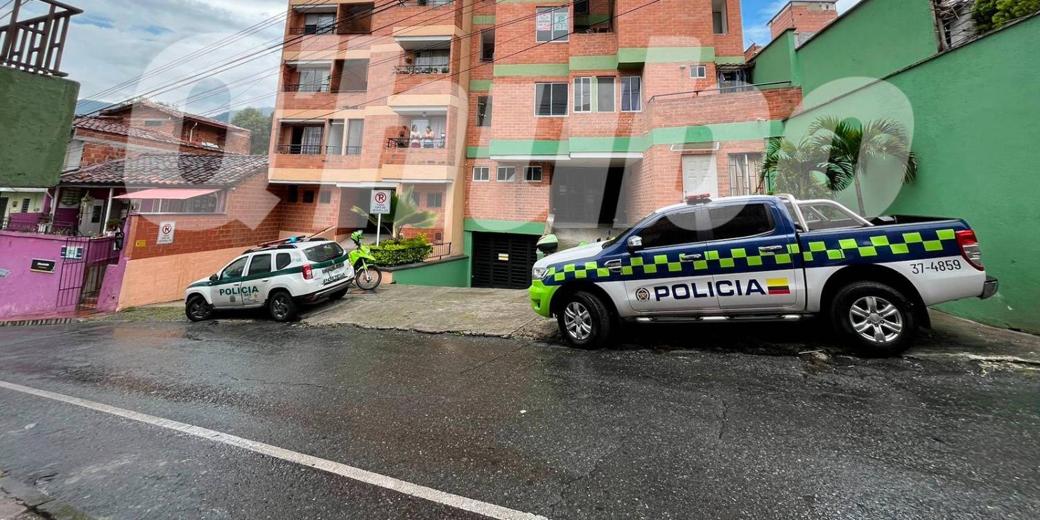 En este edificio del barrio La Mina, en Envigado, ocurrió el crimen. /FOTO: ANDRÉS FELIPE OSORIO GARCÍA