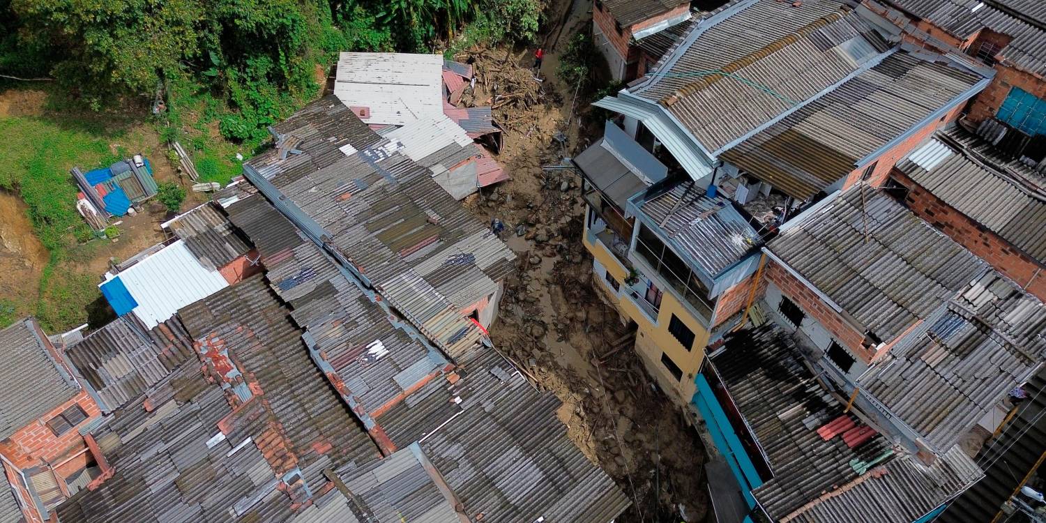 Así se ve desde arriba la zona de la emergencia. <b><span class=mln_small-caps_mln>/FOTO: CAMILO SUÁREZ.</span></b>