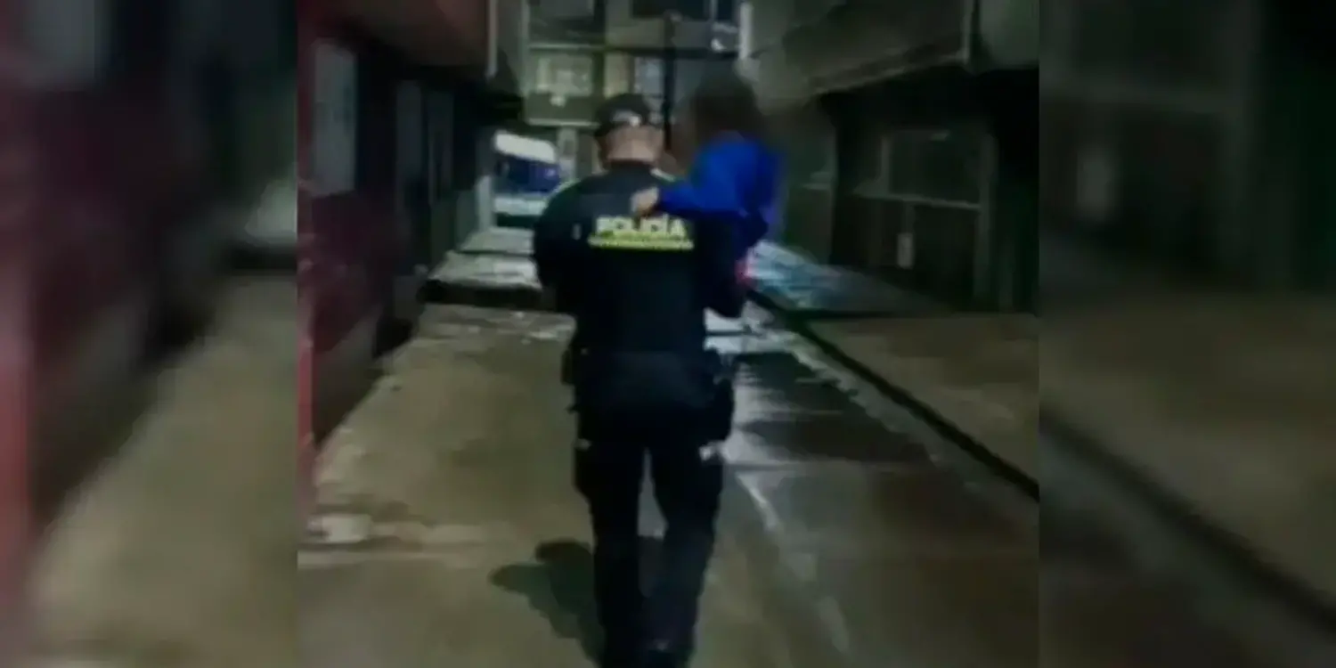 Los vecinos fueron quienes se dieron cuenta de la situación. FOTO: Captura de video Policía Nacional