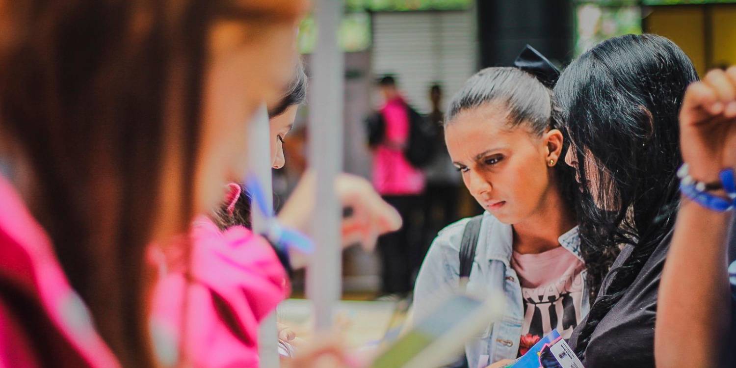 Cualquier persona puede participar en el festival y buscar qué empleo se acomoda más a sus conocimientos y habilidades. / FOTO: ALCALDÍA DE MEDELLÍN