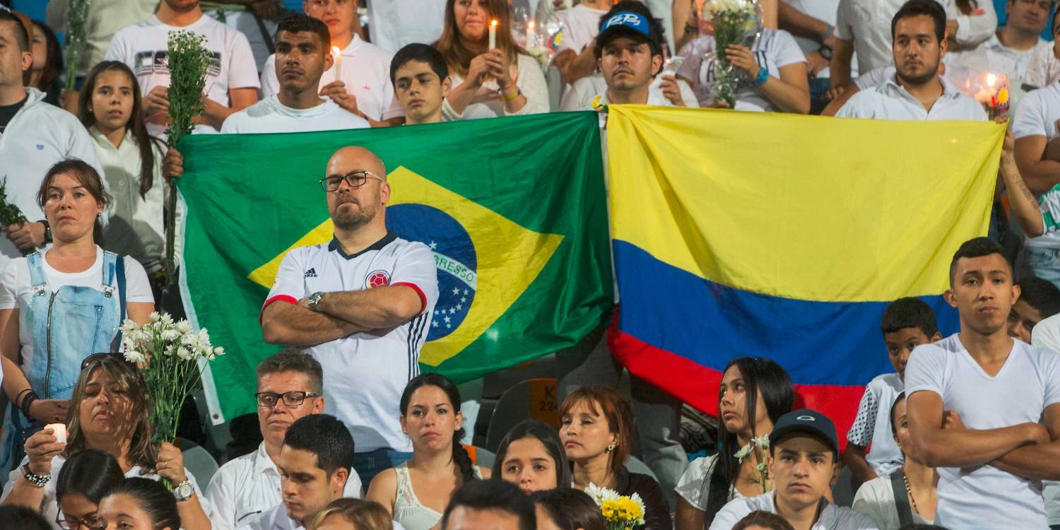 El día que debía jugarse el partido se llevó a cabo un homenaje en el estadio Atanasio Giradot. /FOTO: JULIO CÉSAR HERRERA.