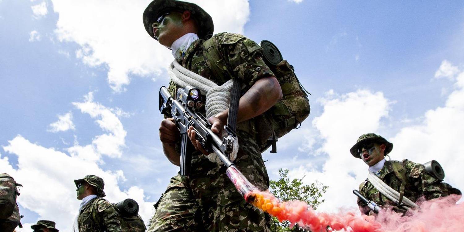 Desfile militar 20 de julio 2025 Medellín. <b><span class=mln_small-caps_mln>/FOTO: JULIO HERRERA</span></b>