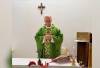El papa León XIV celebró su primera eucaristía desde el hospital donde está recluido. FOTO: X DE NEWS VATICANO
