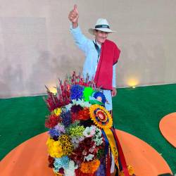 {name=Headline, data=EN IMÁGENES: Estos son los ganadores del Desfile de Silleteros 2026, type=text_box, options=[], Milenium={name=Milenium, data=idcon=51328088;order=1.0, type=text, options=[]}, iterContentTypeIn=Headline, iterContentTypeOut=Headline}