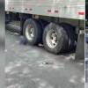 Izquierda: el accidente ocurrido en la autopista Sur. Derecha: accidente en la avenidad 33. FOTOS: CAPTURA DE VIDEO Y CRISTIAN VÁSQUEZ