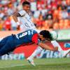 Jeison Medina abrió el camino del triunfo Poderoso ayer ante Llaneros en el Atanasio, donde los hinchas volvieron a apoyar al equipo. FOTO: CAMILO SUÁREZ