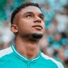 El futbolista del Deportivo Cali Ronaldo Pájaro (izq.) y el exfutbolista del Deportivo Pasto Carlos Daniel Hidalgo. FOTO: @RONALDOPAJARO Y DEPORTIVO PASTO