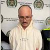 Alias Chalá (izq.), señalado de asesinar al periodista Mateo Pérez (der.) en Briceño. FOTO: @ANDRESJRENDONC Y CORTESÍA