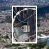 Por medio de estas cámaras en la comuna 6 (Doce de Octubre) tendrían control sobre los habitantes. Se habla de presuntas extorsiones y amenazas. FOTOS: MANUEL SALDARRIAGA Y CAPTURA DE PANTALLA (DETALLE).