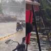 Árboles caídos, calles encharcadas, postes derribados, cables regados en la vía y caos en la movilidad, las afectaciones del aguacero en Medellín. FOTOS: CAPTURAS DE VIDEO PRENSA PAISA
