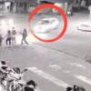 Momento previo al atropello de las 11 personas en Bogotá quedó captado en cámara. <b><span class="mln_small-caps_mln">/ FOTO: CÁMARA DE SEGURIDAD - Q’HUBO BOGOTÁ</span></b>
