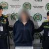La mujer tenía una notificación de Interpol que hicieron efectiva los miembros de la Policía Nacional. FOTO: POLICÍA NACIONAL