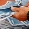 Los jurados de votación se encargan del preconteo. FOTO: MANUEL SALDARRIAGA