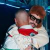 Así fue el abrazo de reconciliación de Bad Bunny y J Balvin en México. <b><span class="mln_small-caps_mln">/FOTO: IG J BALVIN</span></b>