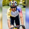 Solo van 2 etapas y Egan Bernal ya demostró a qué fue y por qué ya fue campeón de la Corsa Rosa. FOTO: X NETCOMPANY INEOS.