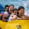 Familia disfrutando de la atracción ‘Viaje al Centro de la Tierra’ del Parque Norte. FOTO: ARCHIVO JAIME PÉREZ