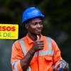 James es oficial de obra en la fase del Gran Parque Medellín, también conocido como el mar de Medellín, ubicado en el Aeroparque Juan Pablo II. FOTOS: JULIO CÉSAR HERRERA
