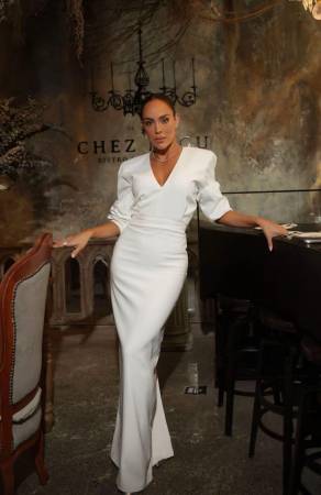 Este fue el primer vestido de Sara. 