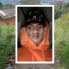 En estas escalas fue asesinado Cristian Camilo Úsuga Higuita. FOTOS: ALEJANDRA MORALES (FONDO) Y CORTESÍA (DETALLE VÍCTIMA)