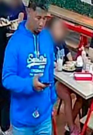 José Gregorio Morgado Herrera, minutos antes de los hechos, en un negocio cercano al lugar del crimen. /FOTO: CORTESÍA