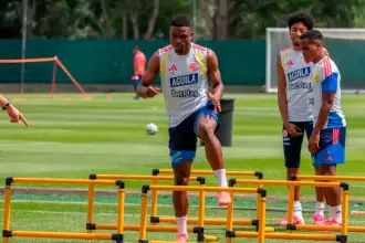 “Estoy listo”: Jhon Córdoba enciende la competencia en el ataque colombiano de cara al segundo partido mundialista