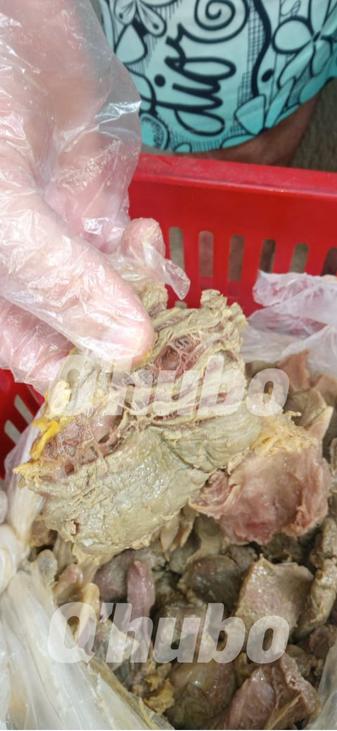 Comida entregada a los reclusos de El Pedregal. <b><span class=mln_small-caps_mln>/FOTO: CORTESÍA</span></b>