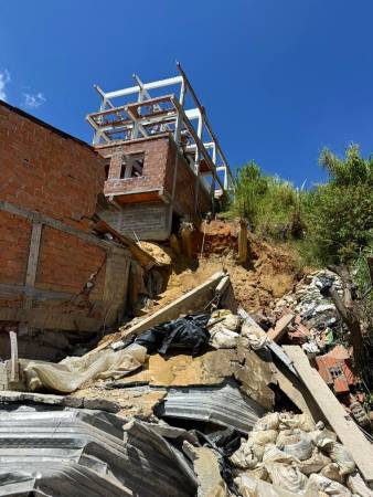 Movimiento en masa viviendas de San Cristóbal./FOTO: DAGRD