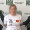Ella es la mujer capturada por uniformados de la Policía Metropolitana en el barrio París, en Bello. FOTO: POLICÍA METROPOLITANA