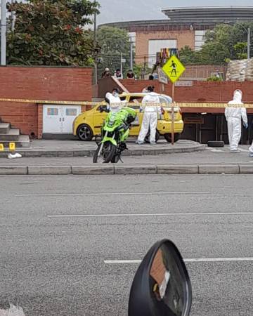 Levantamiento taxista asesinado. /FOTO: DENUNCIAS ANTIOQUIA