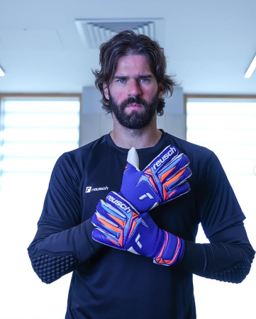 Alisson Becker juega en el Liverpool. FOTO: INSTAGRAM @ALISSONBECKER