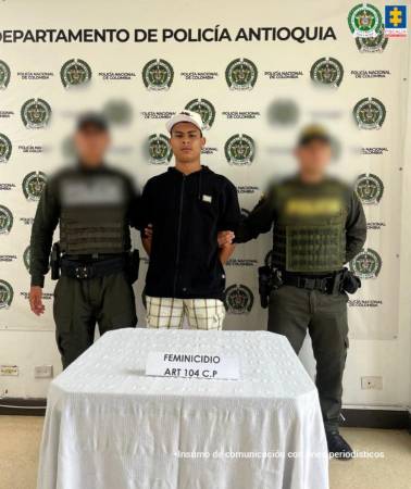 Michael Deossa Restrepo tras ser capturado. FOTO: FISCALÍA GENERAL DE LA NACIÓN