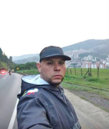 Él era Julián Andrés Atehortúa Marín. FOTO: TOMADA DE FACEBOOK MARINILLA ANTIOQUIA C
