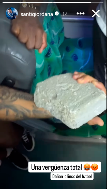 El futbolista denunció el ataque en sus redes. /FOTO: CAPTURA DE PANTALLA