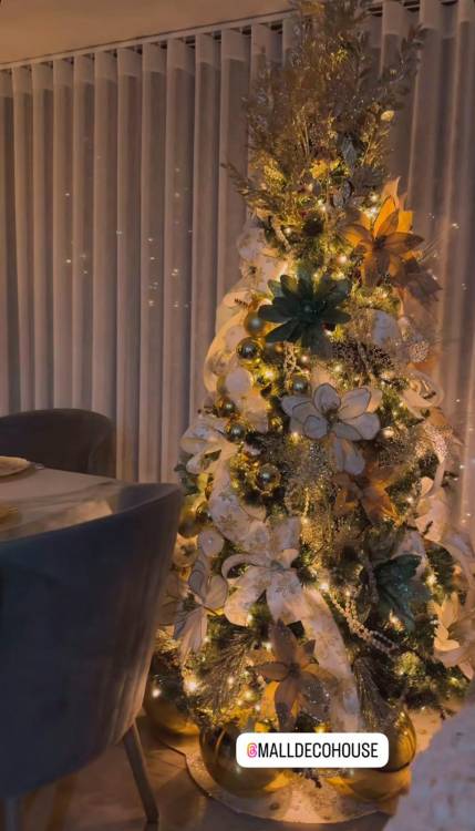Este es el árbol de Navidad de Sara Uribe.