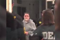 Al barranquillero se le vio escoltado por agentes de la DEA. FOTO: X @AGUSANTONETTI