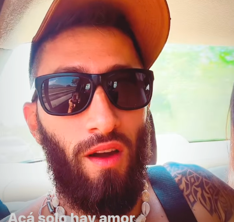 El campeón está en Santa Marta con sus amigos de la competencia. / FOTO: @SENSEICALDERON