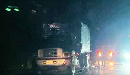 Este es el vehículo en que se transportaba el subintendente Reyes Galeano con los demás miembros del Ejército Nacional. /FOTO: CORTESIA NP NOTICIAS ONLINE