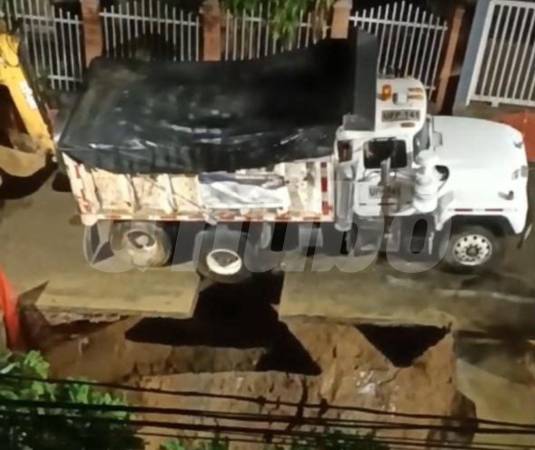 Así estaba el lugar a la 1:31 de la madrugada del jueves, 16 de abril. FOTO: CORTESÍA