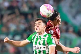Atlético Nacional tuvo que recibir a Tolima en el estadio de Ditaires, en Itagüí. FOTO: MANUEL SALDARRIGA