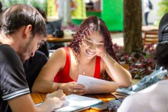 Cupos para la educación superior en Medellín. FOTO: ALCALDÍA DE MEDELLÍN 