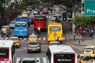 Movilidad en Medellín. FOTO: ARCHIVO - MANUEL SALDARRIAGA QUINTERO