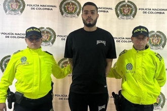 Pablo Andrés Mena Restrepo, alias el Negro, tras ser capturado. /FOTO: POLICÍA NACIONAL